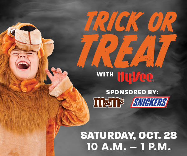 Trick or Treat Event Company HyVee Your employeeowned grocery store